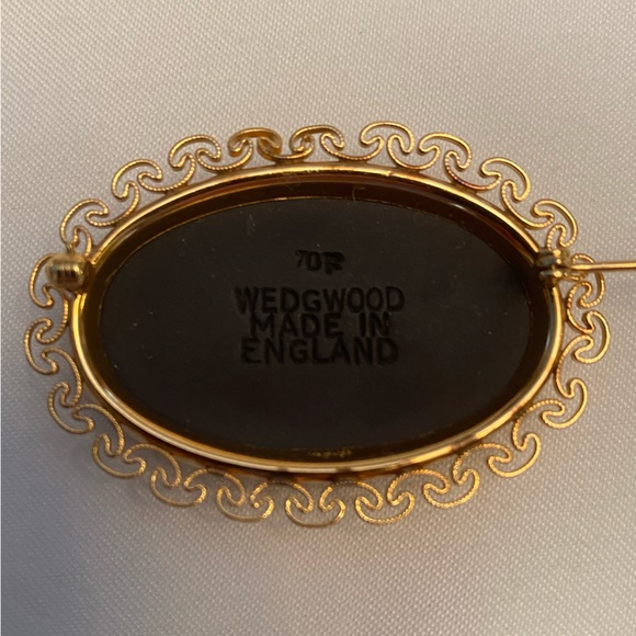 Vintage Black Wedgwood Jasperware 12K Gold Filled Greek Goddess Cameo Brooch - Picture 6 of 14